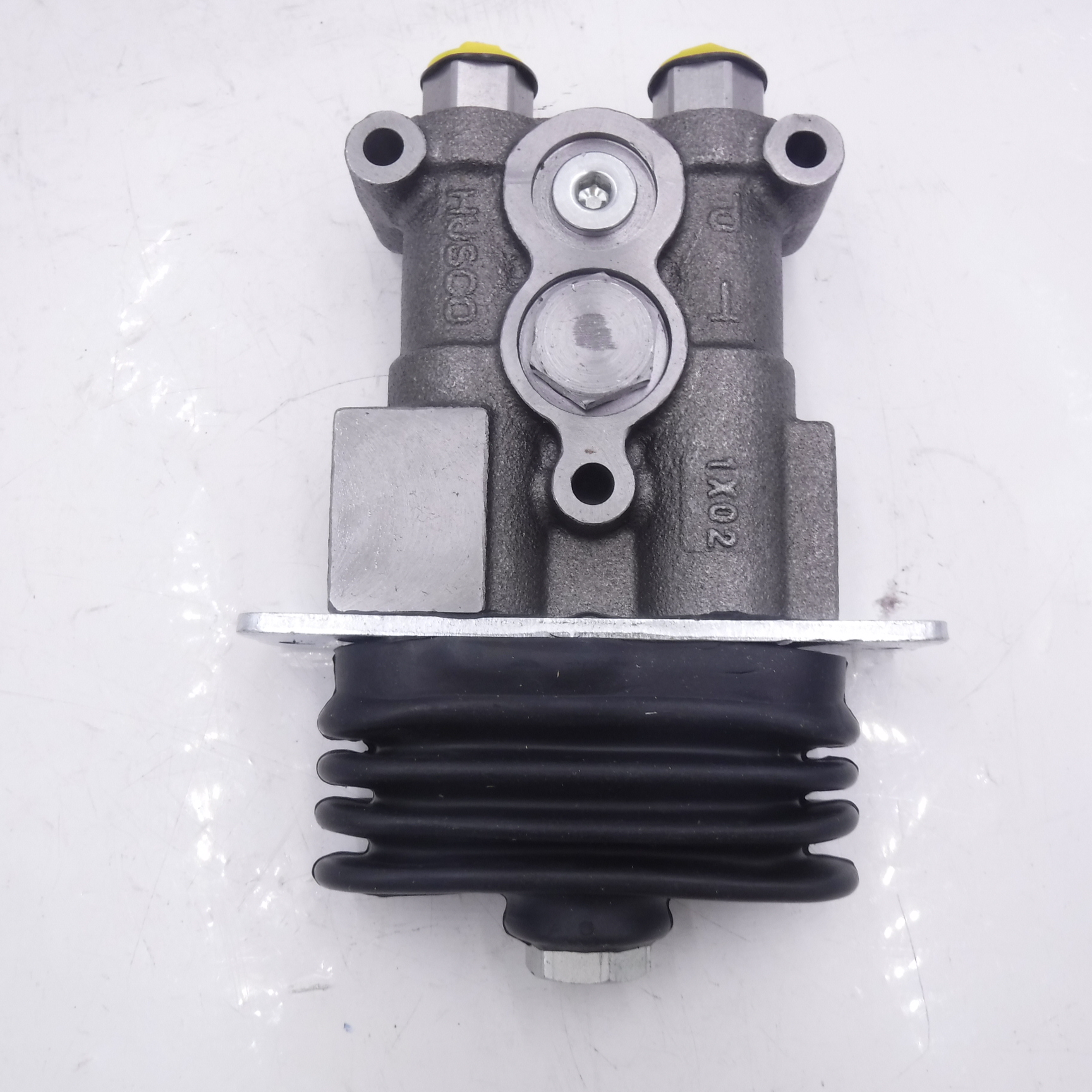 Husco International 7470A59 Single Section Pilot Lift Control Valve