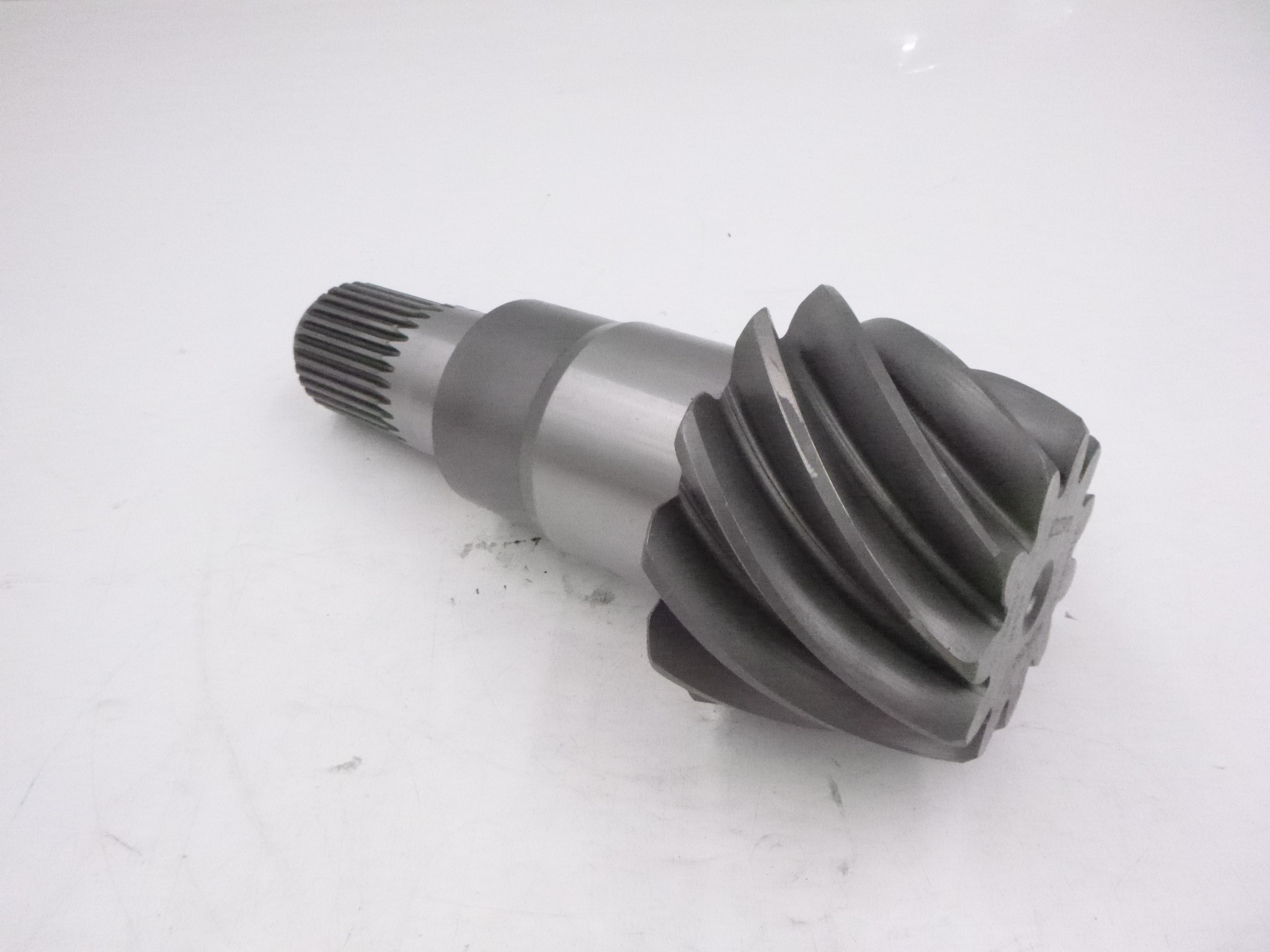 OEM John Deere YZ123492 Differential Spiral Bevel Gear