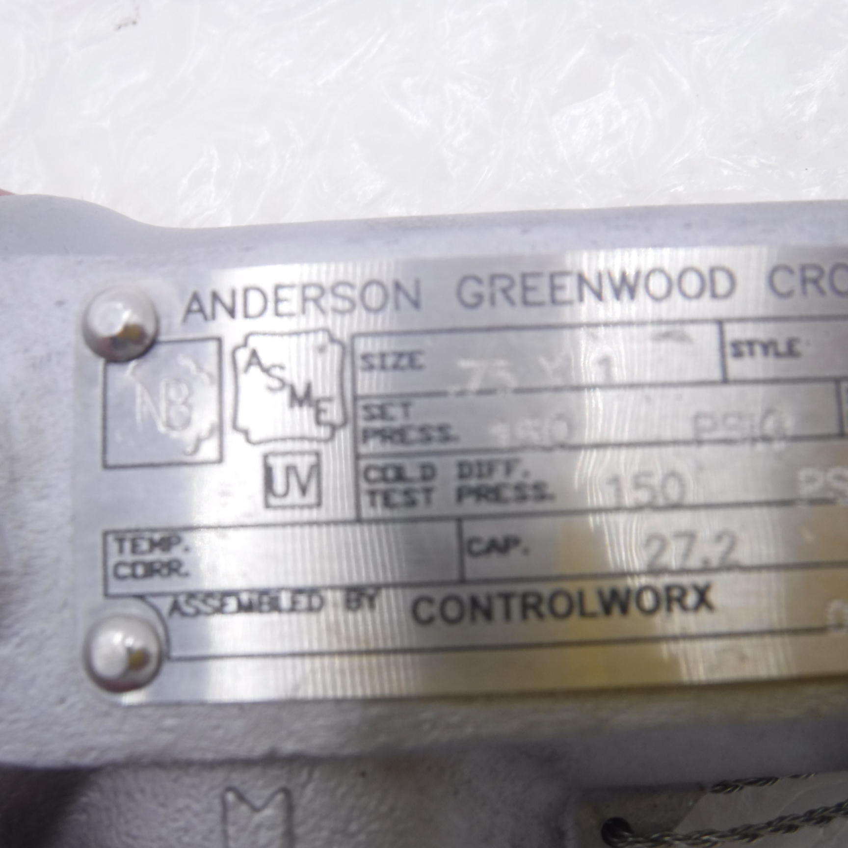 Anderson Greenwood Crosby 951101MFD Pressure Relief Valve size 0.75x1