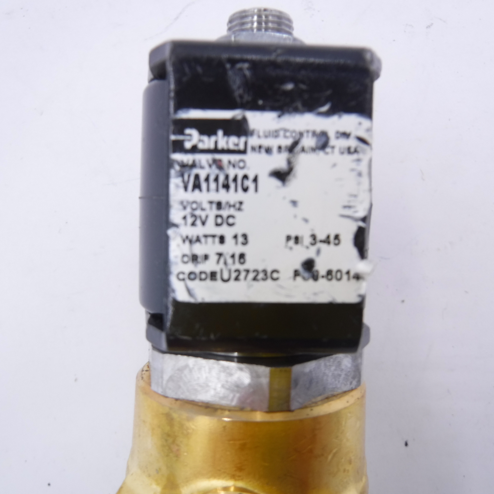 Genuine OEM Peterbilt DEF Heater Coolant Valve F90-6014 For 2019